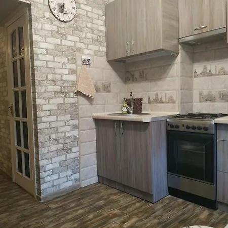Lustdorf Apartment *